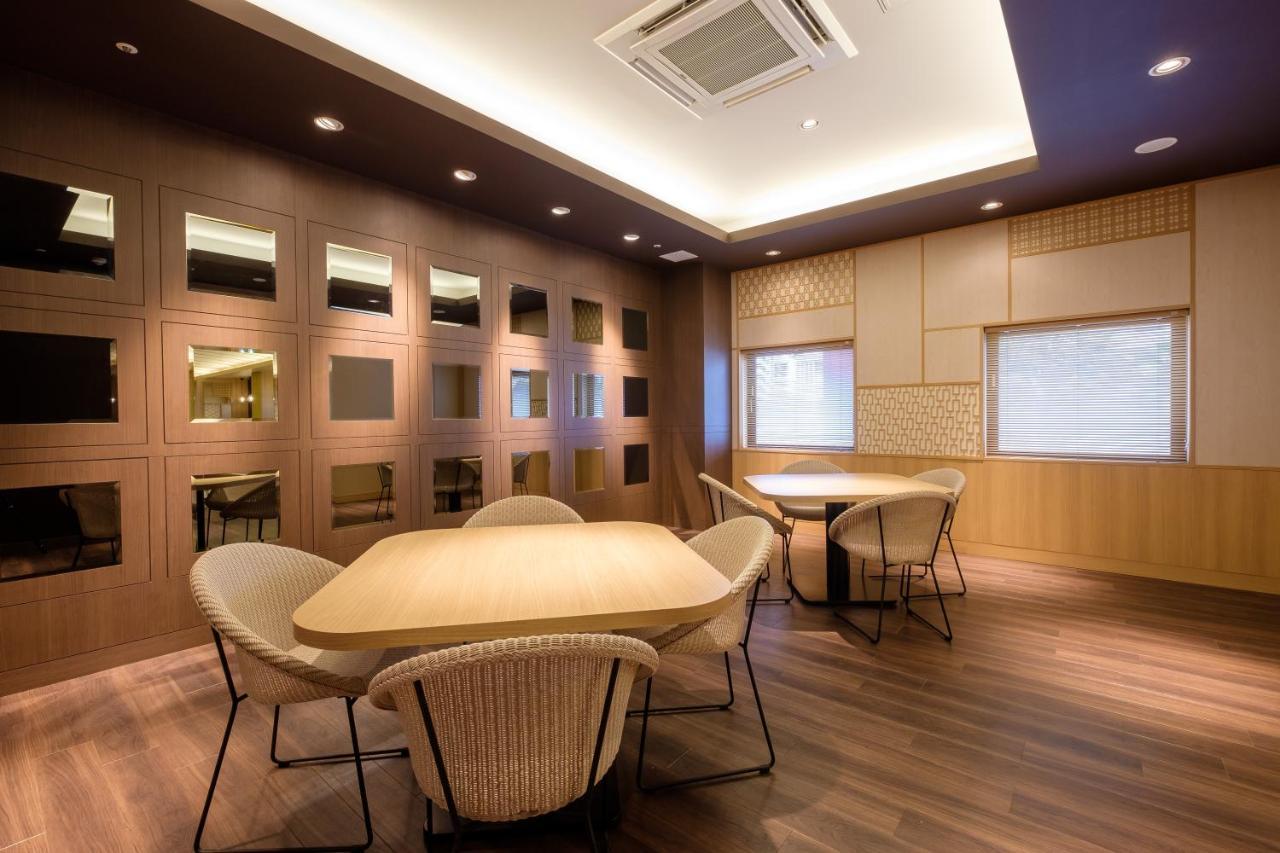 Richmond Hotel Naha Kumoji Экстерьер фото