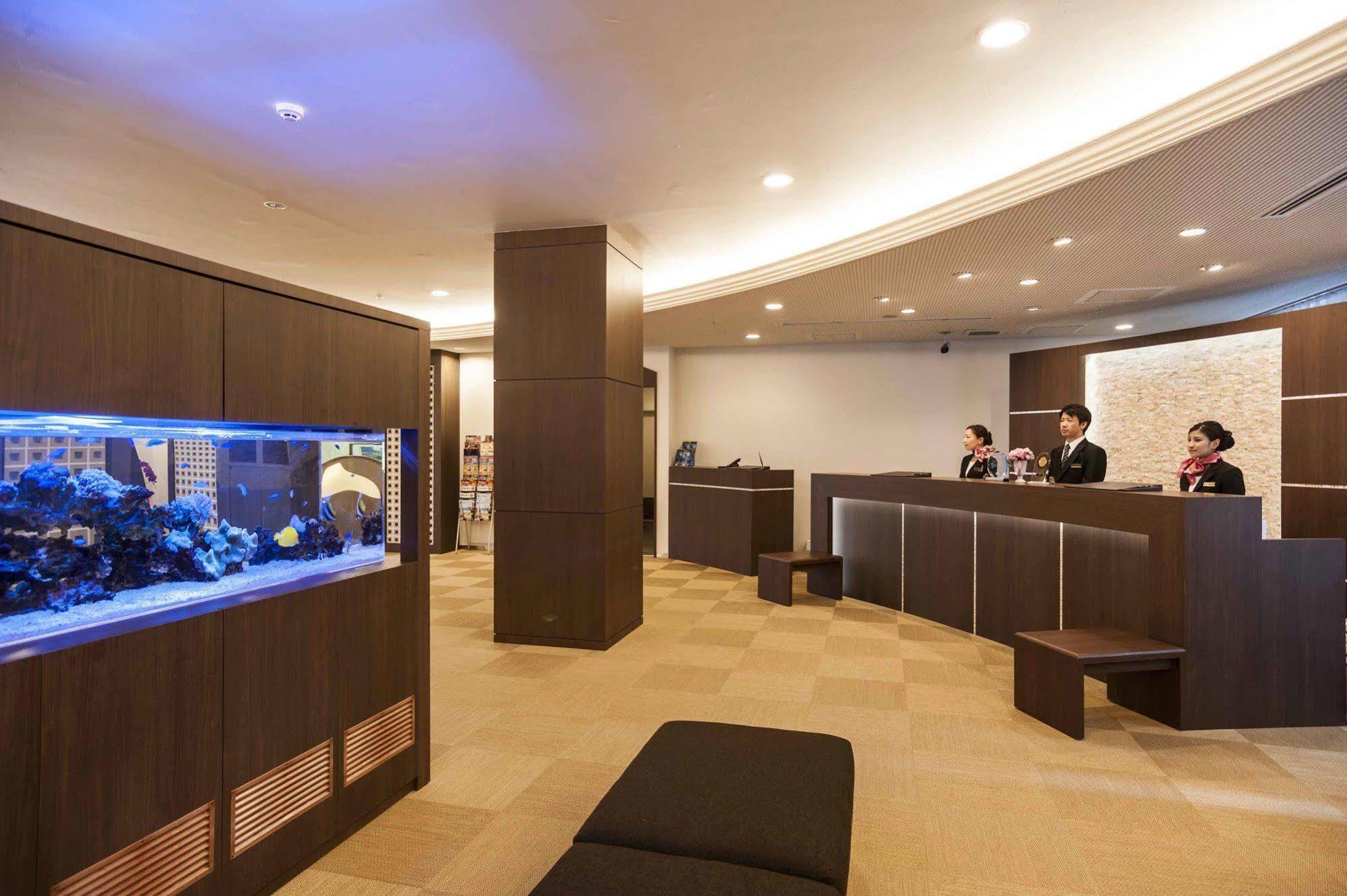 Richmond Hotel Naha Kumoji Экстерьер фото